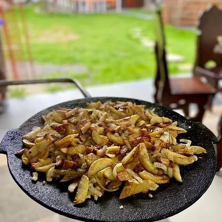 Between Mountains Casa vacanze *