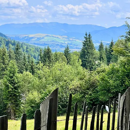 Casa vacanze Between Mountains *