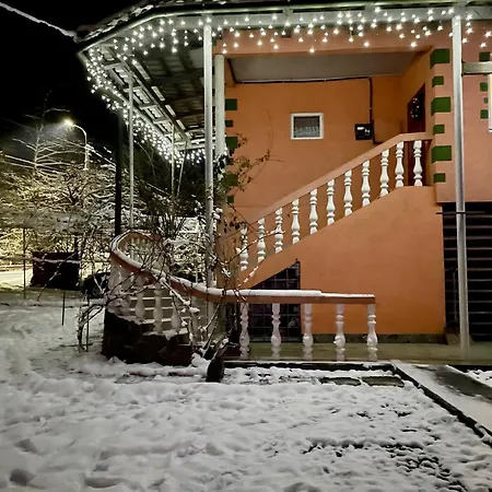 Casa vacanze Between Mountains *