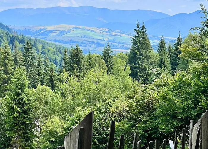 Сasa de vacaciones Between Mountains *