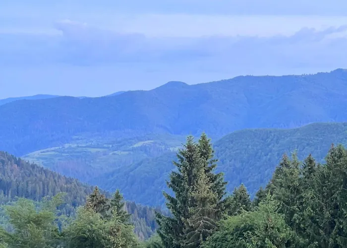 Between Mountains * Mizhhirya (Transcarpathia)